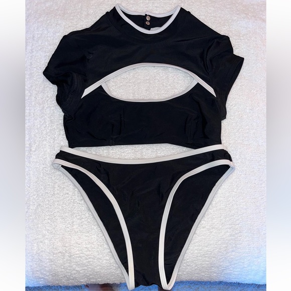 Princess Polly bikini! - Picture 2 of 2